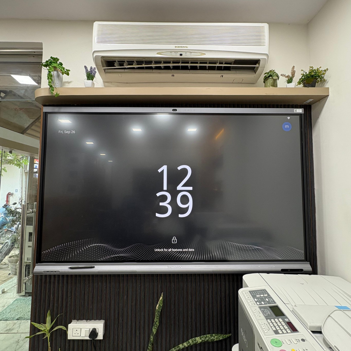 Teachmint X 75" star X2075SB14